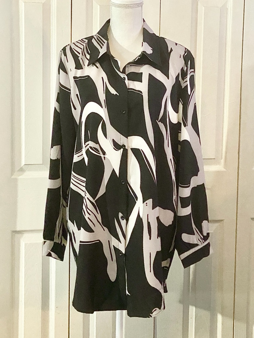 Abstract Black, White & Grey Button-Up Tunic
